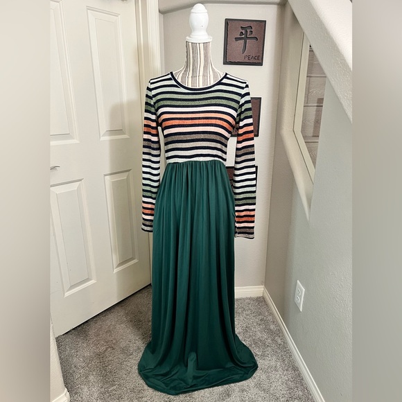 Reborn J Dresses & Skirts - Reborn J. Jade Green Striped multi color Longsleeve pocketed Maxi dress Size M